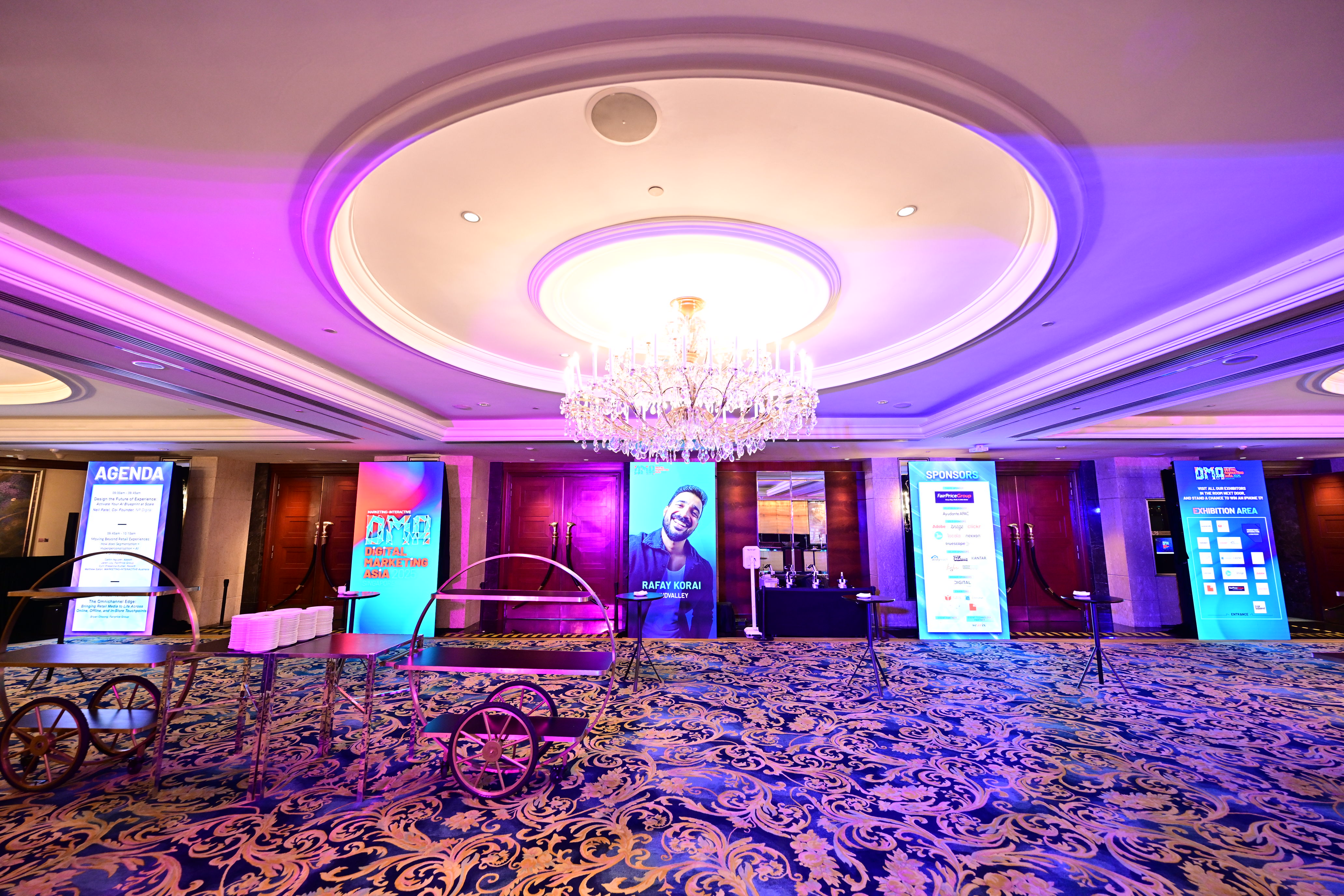 DMA Singapore 2025 - packed venue with hundreds of attendees